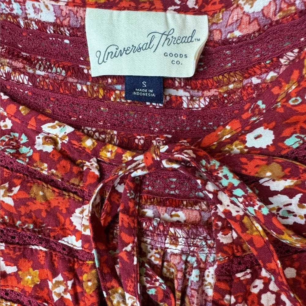 Universal Thread Shirt - Picture 5 of 9